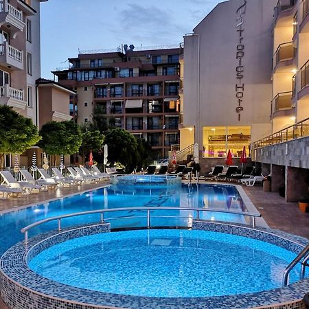 סבטי ולאס Tropics Hotel מראה חיצוני תמונה