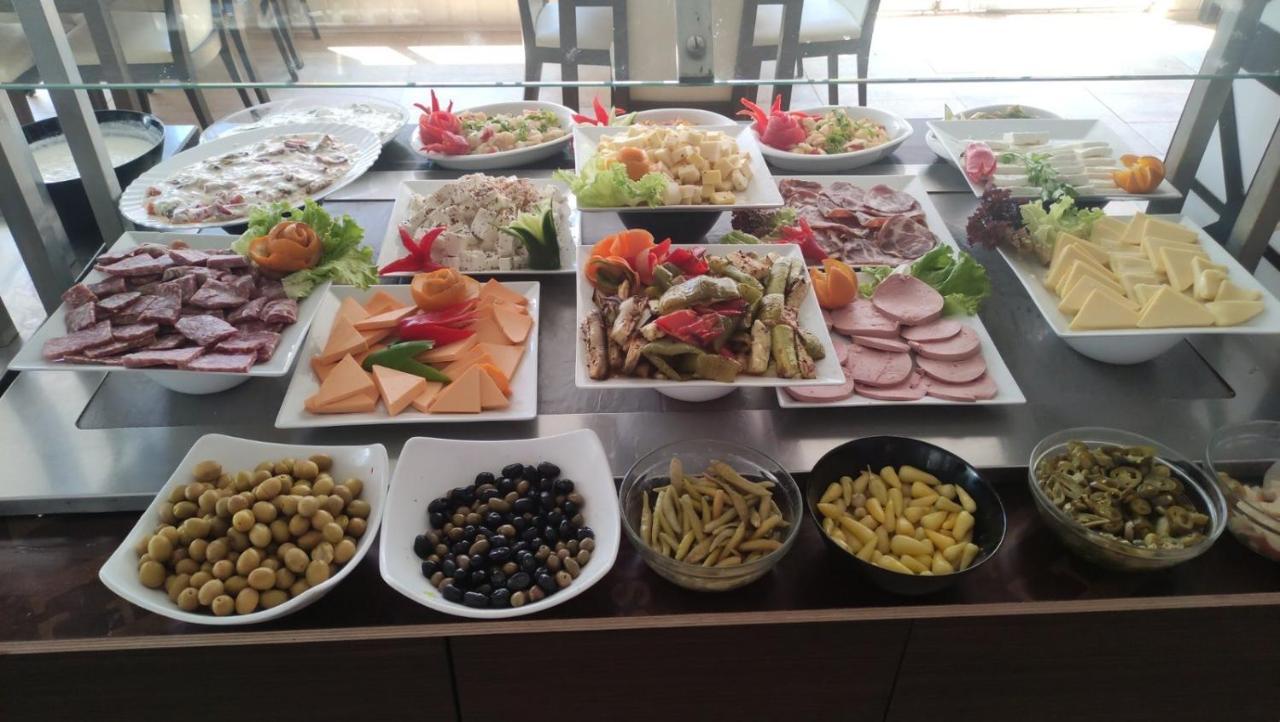 סבטי ולאס Tropics Hotel מראה חיצוני תמונה