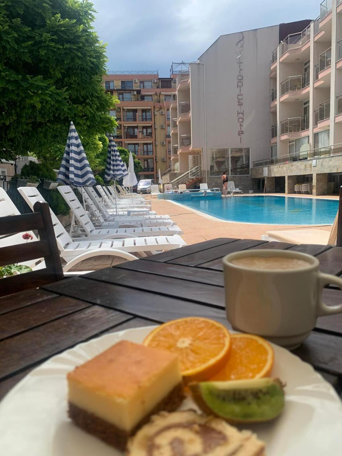 סבטי ולאס Tropics Hotel מראה חיצוני תמונה