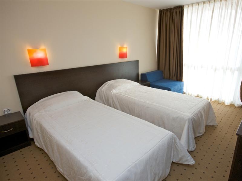 סבטי ולאס Tropics Hotel מראה חיצוני תמונה