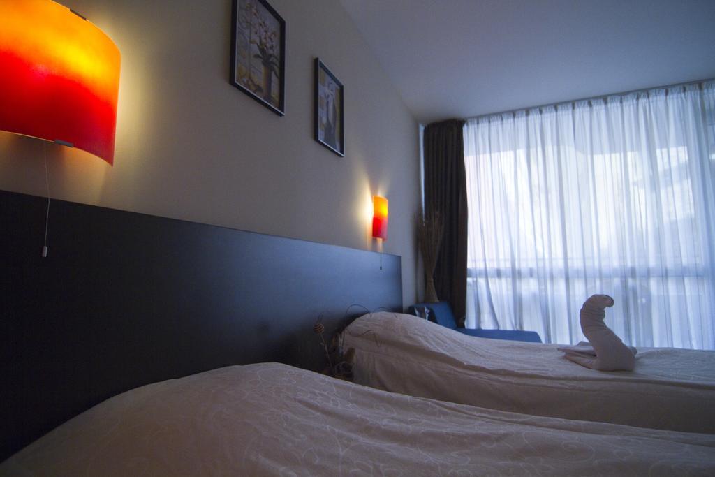סבטי ולאס Tropics Hotel מראה חיצוני תמונה