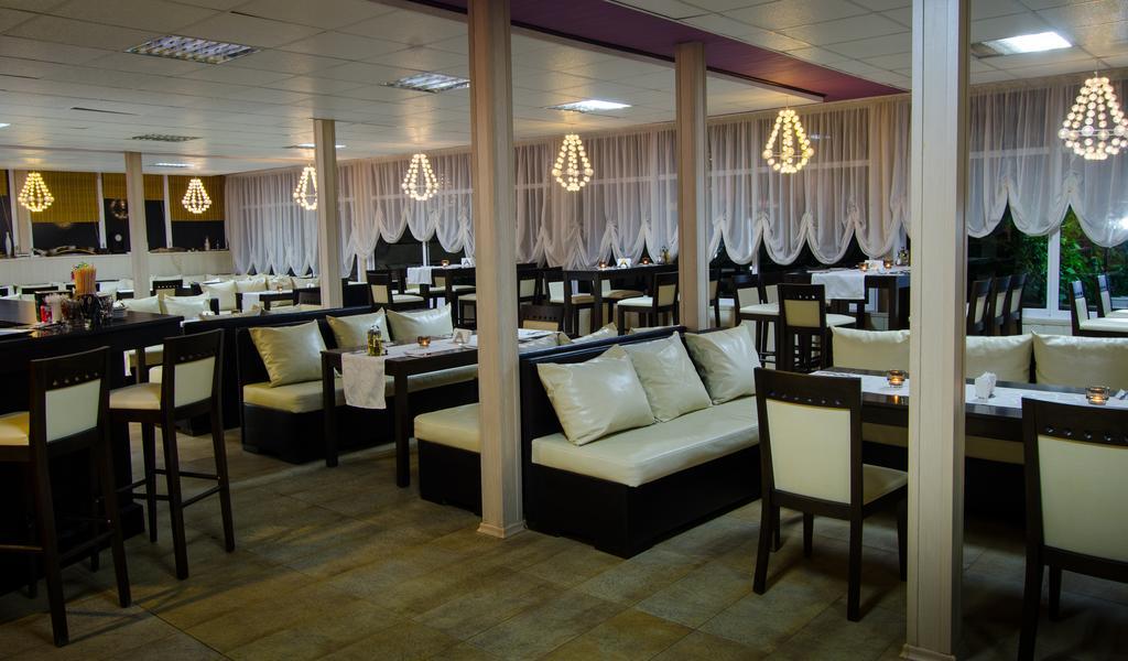סבטי ולאס Tropics Hotel מראה חיצוני תמונה