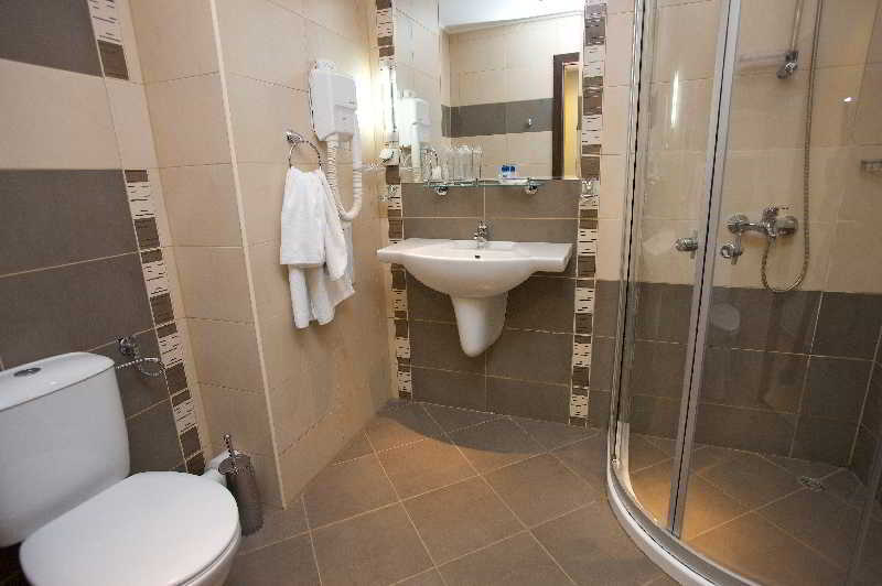 סבטי ולאס Tropics Hotel מראה חיצוני תמונה