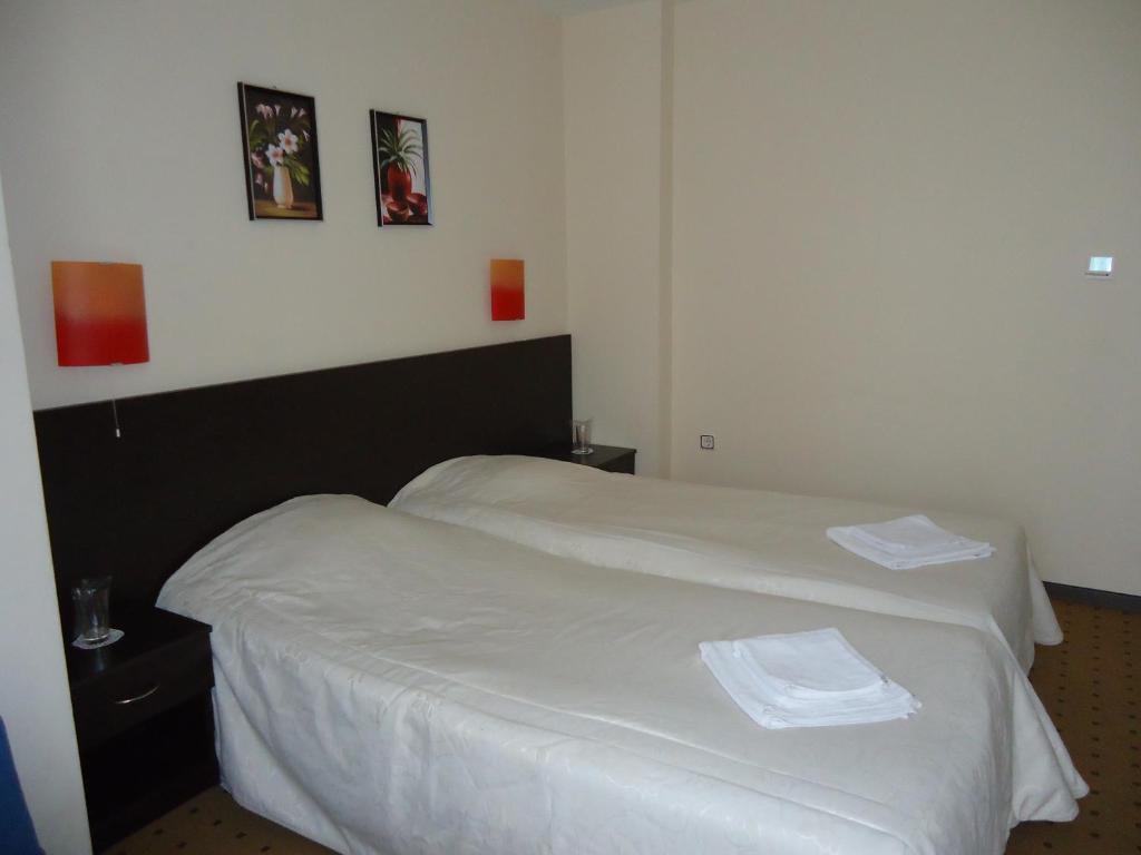 סבטי ולאס Tropics Hotel חדר תמונה