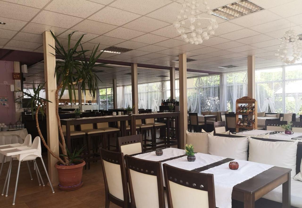 סבטי ולאס Tropics Hotel מראה חיצוני תמונה