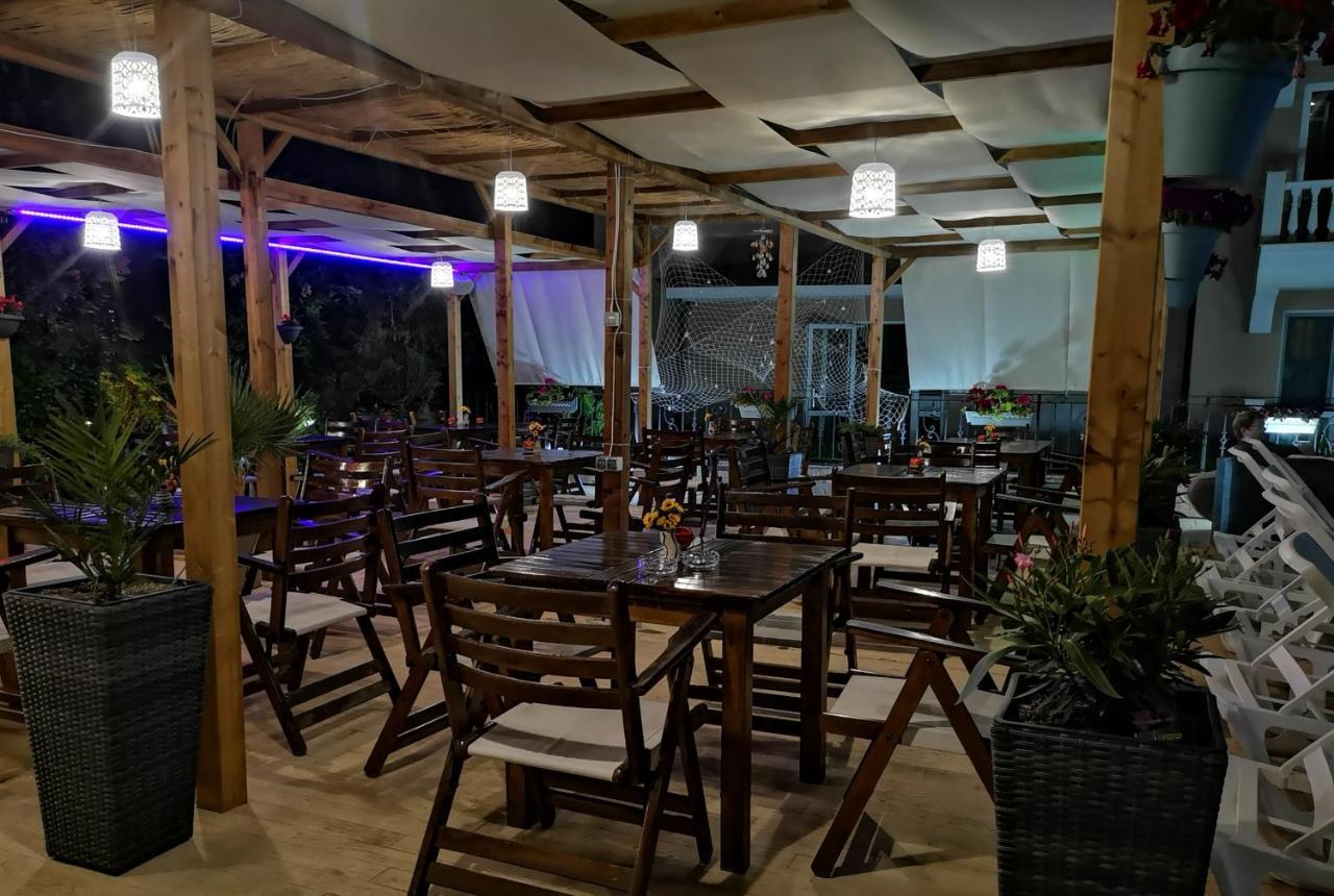 סבטי ולאס Tropics Hotel מראה חיצוני תמונה
